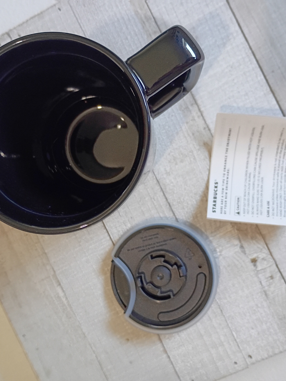 Starbucks 2025 NEW Black & White Ceramic Travel Desktop Mug with Lid 14 oz - Picture 9 of 9